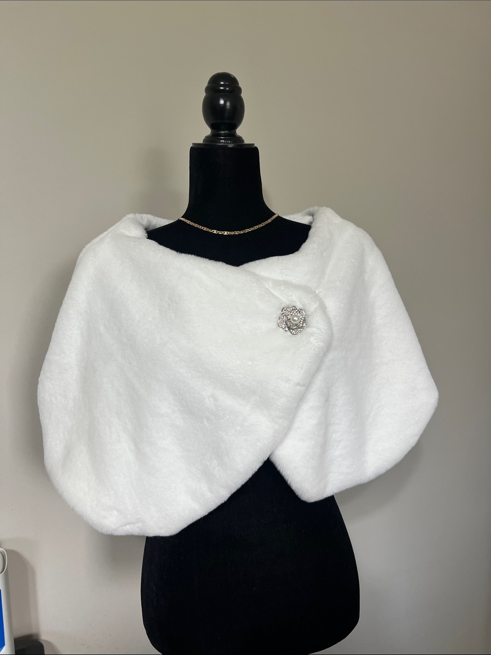 MSK White Faux Fur Wrap with Silver Brooch